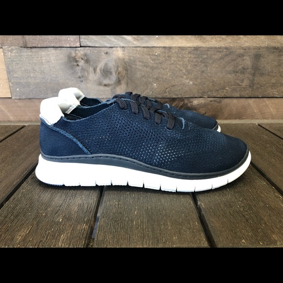 Vionic Shoes - Vionic Womens Fresh Joey Navy Walking Shoes Size 6